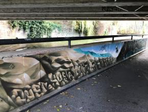 Künstlerisch gestaltete Mauer