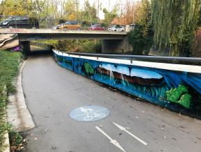 Künstlerisch gestaltete Mauer