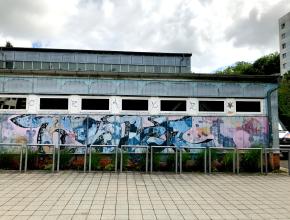Tag auf leerstehendem Haus