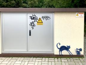 Stencil auf Trafohäuschen