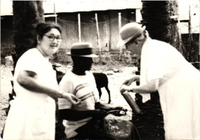 Beschriftetes Foto - Emmy Martin, Lambarene 1963/64