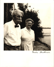 Von Erica Anderson signiertes Foto - Albert Schweitzer & Emmy Martin, Lambarene 1965
