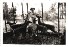 Gewidmetes Foto von Emmy Martin für Berthele Schleicher, Lambarene 1958