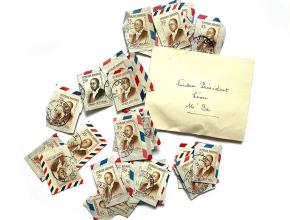 Kleines Briefkuvert mit Afrika-Briefmarken