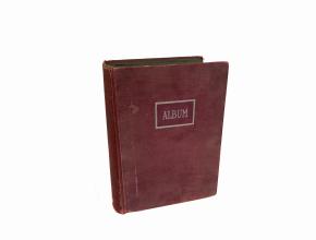 Photoalbum (uncatalogued)
