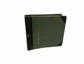 Photoalbum (uncatalogued)