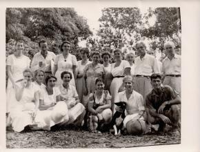 Gruppenfoto mit einigen Mitarbeitern.