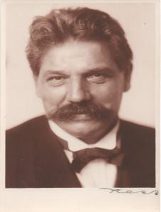 Portraitaufnahme von Albert Schweitzer