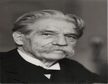 Portraitaufnahme Albert Schweitzers in Paris