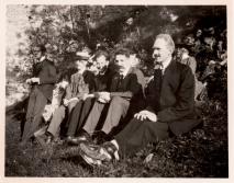 Fritz Kampmannm, Fritz Buch, Otto Lautenburg, Albert Schweitzer, Emil Müller & Emmy Hopf in Gunsbach