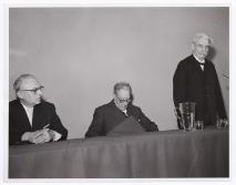 Léon Lafontaine, Julien Papart und Albert Schweitzer in Brüssel - zur Verleihung des Preises der Joseph-Lemaire-Stiftung (1959)
