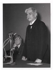 Julien Papart und Albert Schweitzer in Brüssel - zur Verleihung des Preises der Joseph-Lemaire-Stiftung (1959)